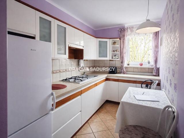 Przestronne 3 pokojowe mieszkanie na Krowodrzy z balkonem