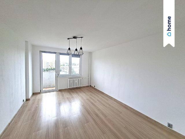 Przestronne 3 pokojowe mieszkanie z balkonem, odświeżone polecam