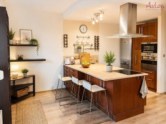 Przestronne 3 pokojowe mieszkanie z tarasem 25 m² w Tychach