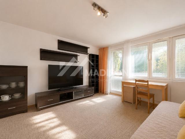 Do sprzedania przestronne 3 pokojowe mieszkanie 63 m² z widokiem na zieleń