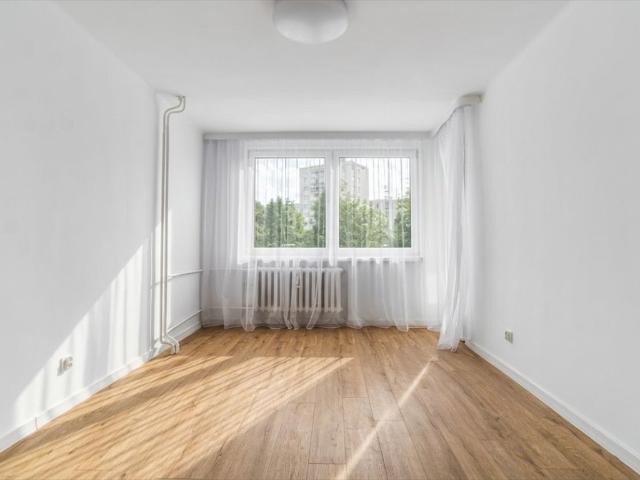 Przestronne 3 pokojowe mieszkanie z balkonem i nowoczesną kuchnią
