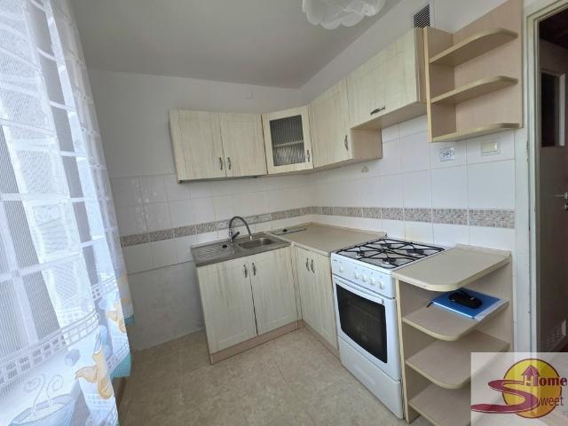 Przestronne 3 pokojowe mieszkanie z balkonem i dużymi oknami