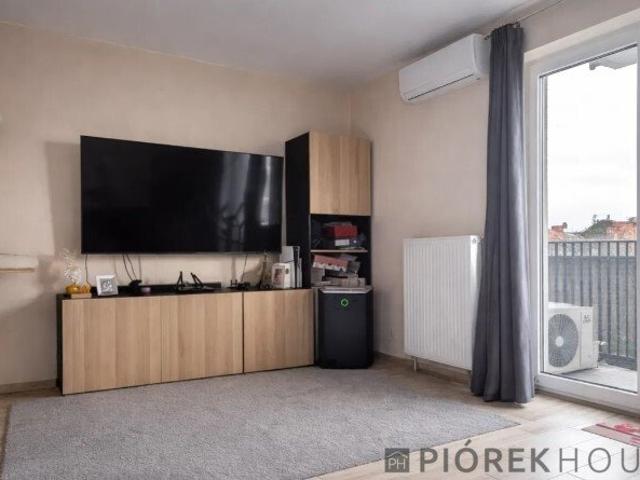 Przestronne 3 pokojowe mieszkanie z balkonem i garażem