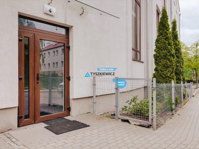 Przestronne 3 pokojowe mieszkanie z balkonem i garażem
