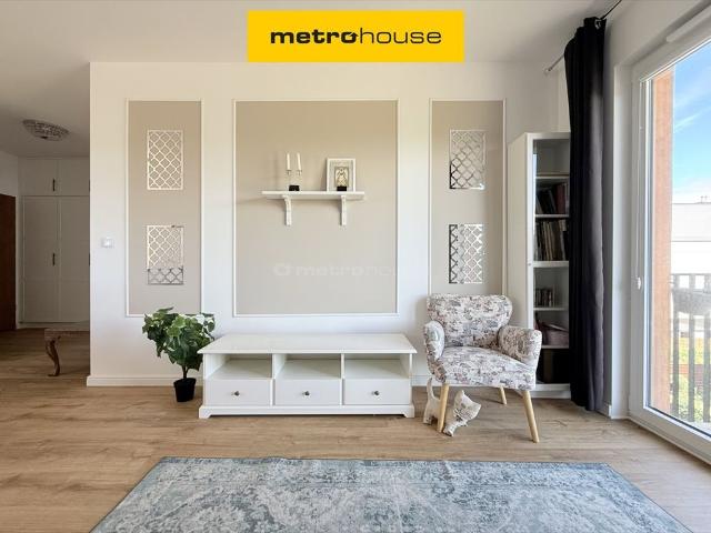 Sprzedam jasne 3 pokojowe mieszkanie 64 m² z balkonem na Ursynowie