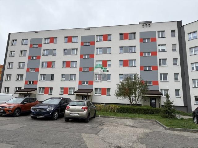 Przestronne 3 pokojowe mieszkanie z balkonem, piwnicą i możliwością garażu