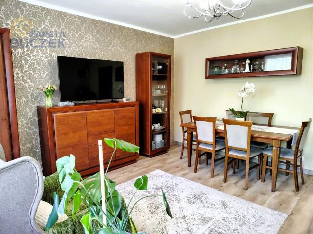 Przestronne 3 pokojowe mieszkanie z balkonem i piwnicą