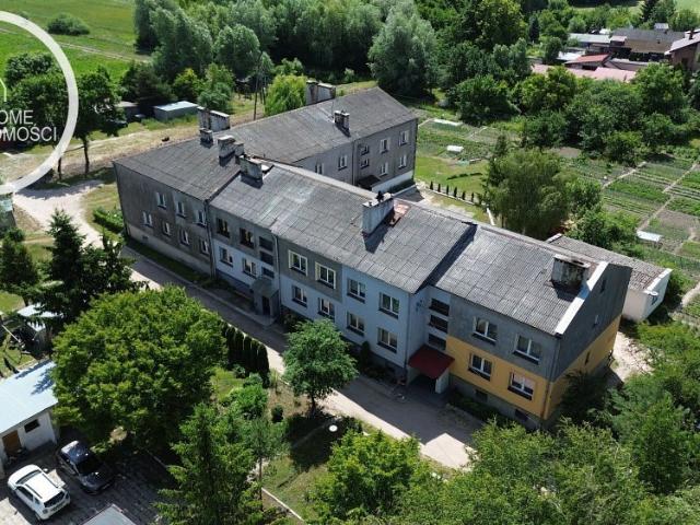 Przestronne 3 pokojowe mieszkanie z garażem i działką