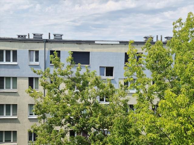Przestronne 3 pokojowe mieszkanie z parkingiem polecam!