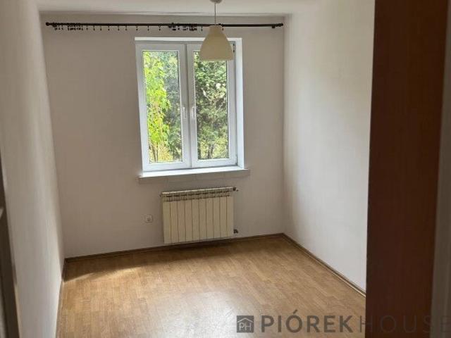 Przestronne 3 pokojowe mieszkanie z ogródkiem i balkonem