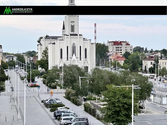 Przestronne 3 pokojowe mieszkanie z potencjałem na Pradze Południe