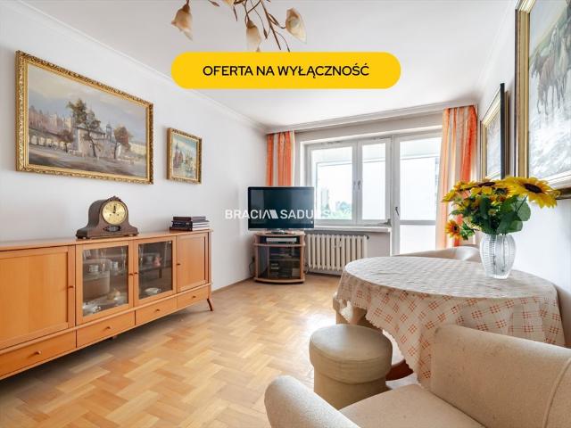 Przestronne 3 pokojowe z dużą loggią, blisko centrum polecam!