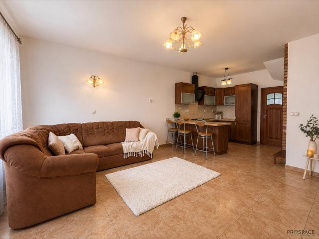 Zapraszam do przestronnego dwupoziomowego mieszkania 87 m² w Międzyrzeczu