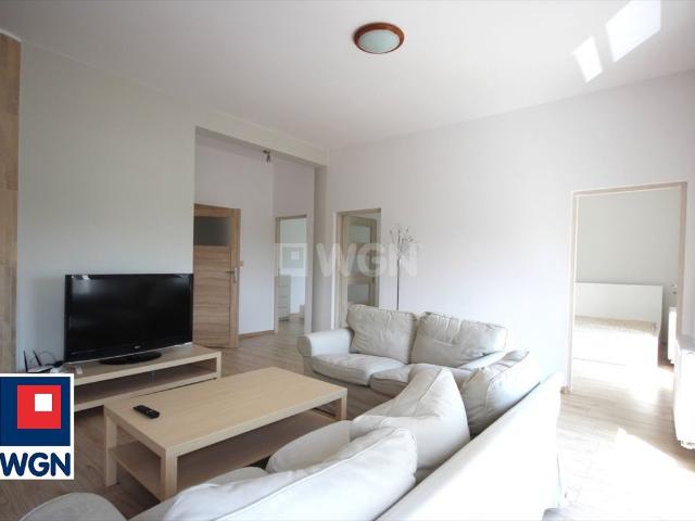 Przestronny apartament 4 pok. z klimatyzacją i windą