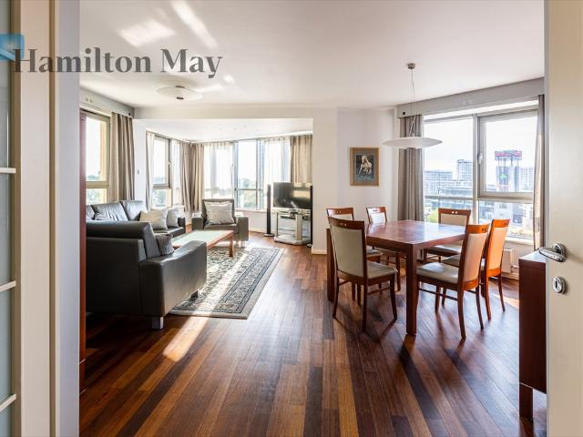 Zapraszam do wynajmu 120 m² apartamentu w Śródmieściu Warszawy