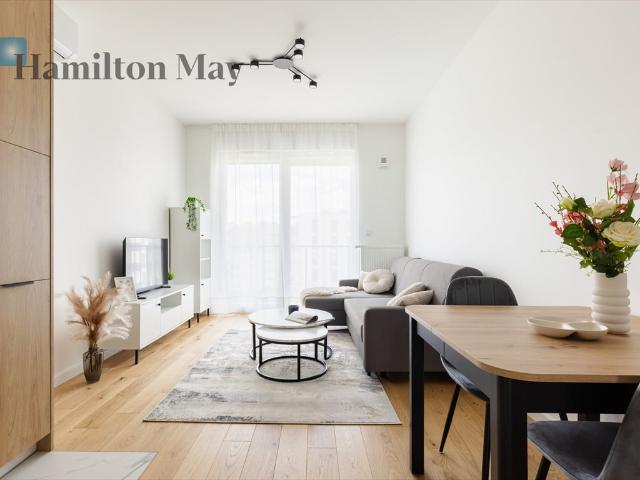 Przestronny 3 pokojowy apartament z garażem w Ursusie