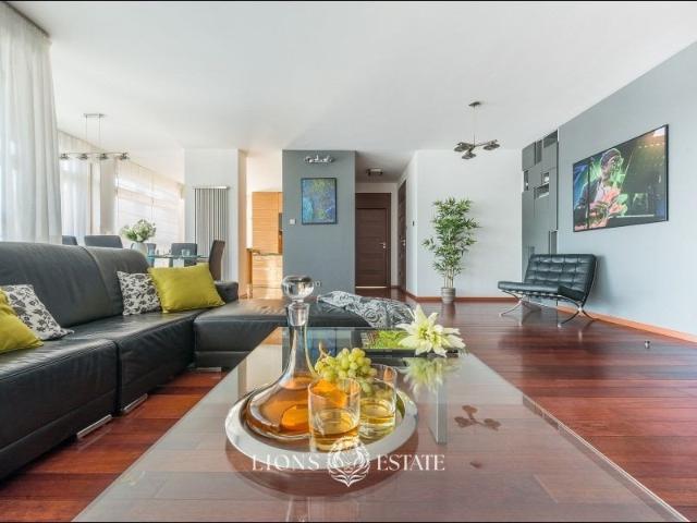 Przestronny apartament 126 m² z 3 sypialniami i garażem polecam!
