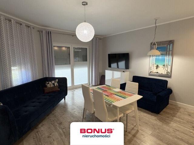 Przestronny apartament 2 pok. z tarasem, basen i parking