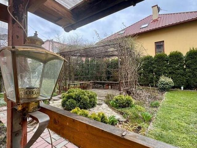 Przestronny Bliźniak – Dobra Inwestycja Rzeszów