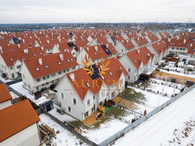 Przestronny dom 116 m² z ogródkiem i garażem w Zgorzała