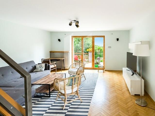 Przestronny dom 200 m² z ogrodem i wysokim standardem