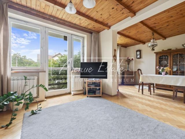 Przestronny dom 210 m2 z ogrodem, 3 łazienki, garaż