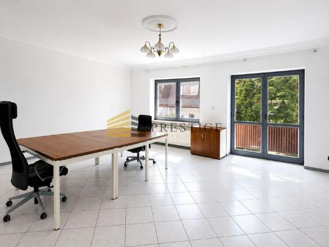 Przestronny dom 225 m² z potencjałem aranżacyjnym