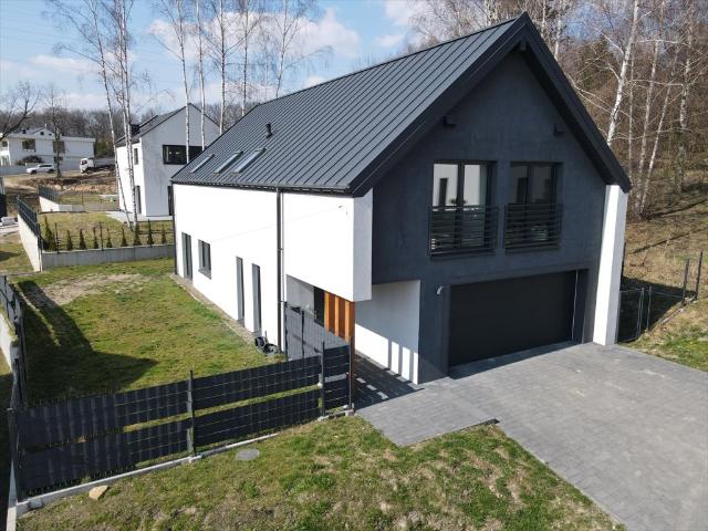 Przestronny dom 222 m² z garażem widok i cisza