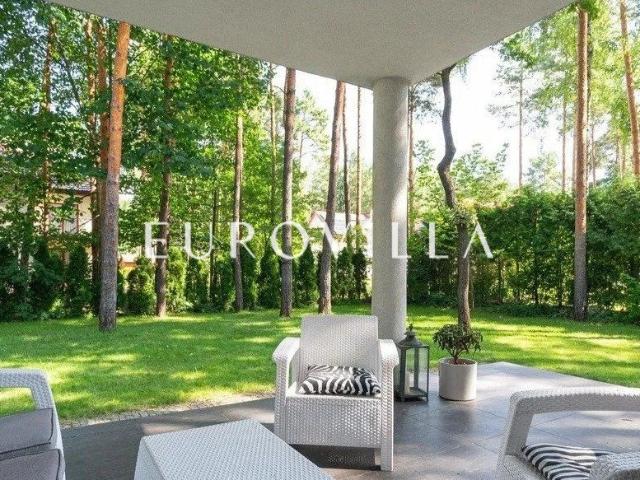 Przestronny dom 250m2 z panoramicznym widokiem na las