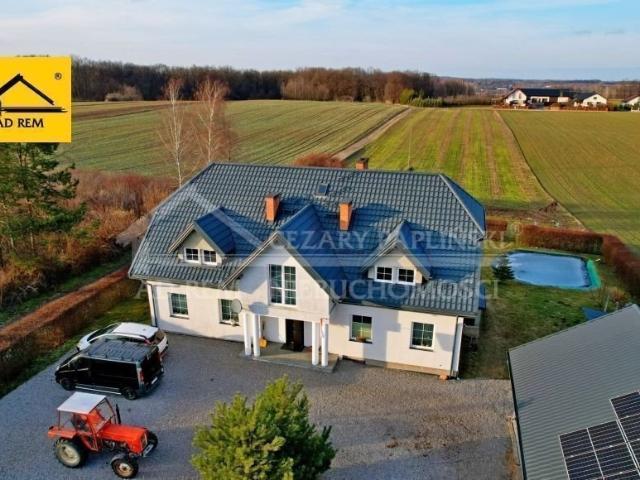 Przestronny dom 260 m2 z ogrodem i możliwością agroturystyki