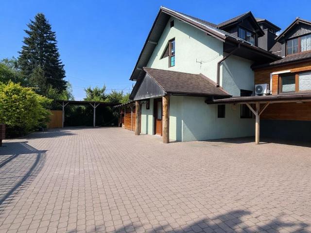 Przestronny dom 330 m² z potencjałem inwestycyjnym