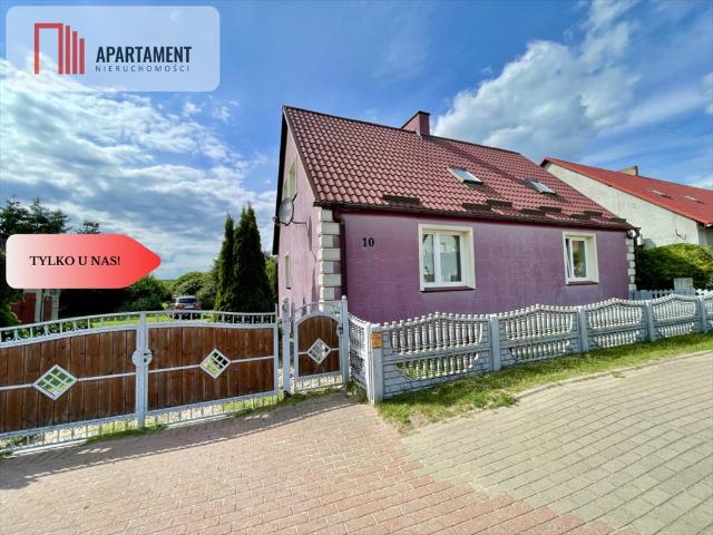 Przestronny dom 6 pokoi z garażami i ogrodem na wsi