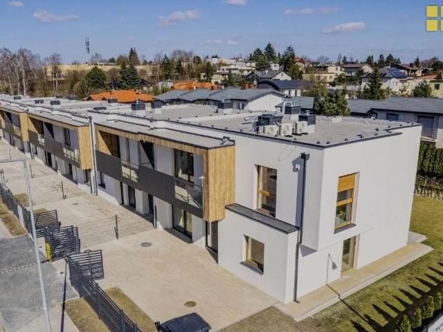 Przestronny dom szeregowy 150m2 z balkonami i blisko natury