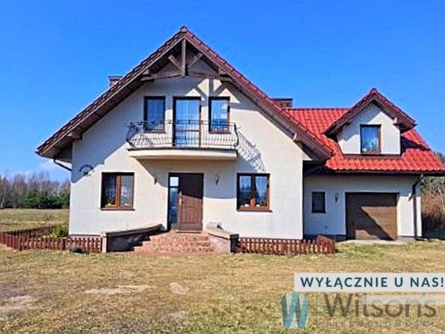 Przestronny dom z fotowoltaiką i lasem w Ogonowie
