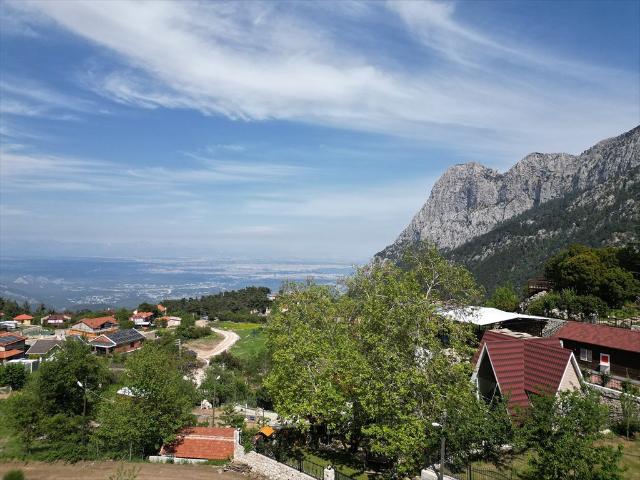 Przestronny dom z panoramicznym widokiem i ogrodem