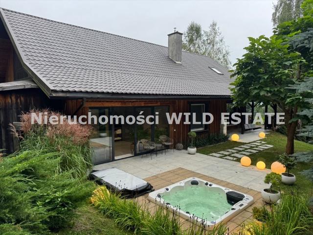 Do sprzedania przestronny dom 208 m² z sauną i jacuzzi w Srogów Górny