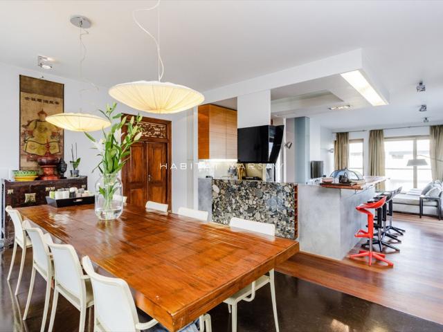 Przestronny, jasny apartament z tarasem, 2 miejsca garażowe