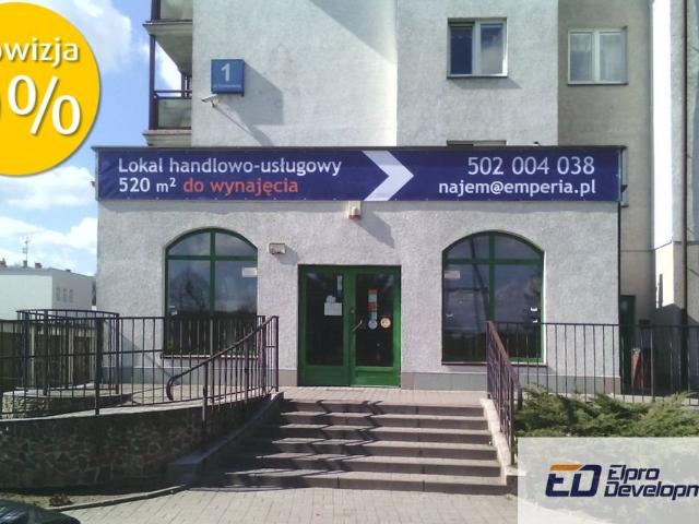 Przestronny lokal 520 m² z witryną w osiedlu