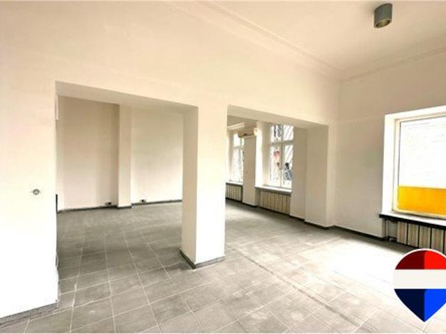 Przestronny lokal 180 m² z salą i piwnicą w centrum Sosnowca