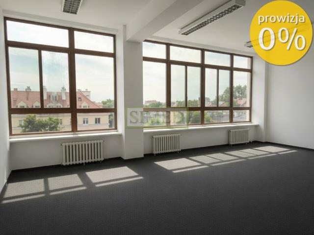 Przestronny lokal 210 m² na Mokotowie, 24h dostęp, duże okna