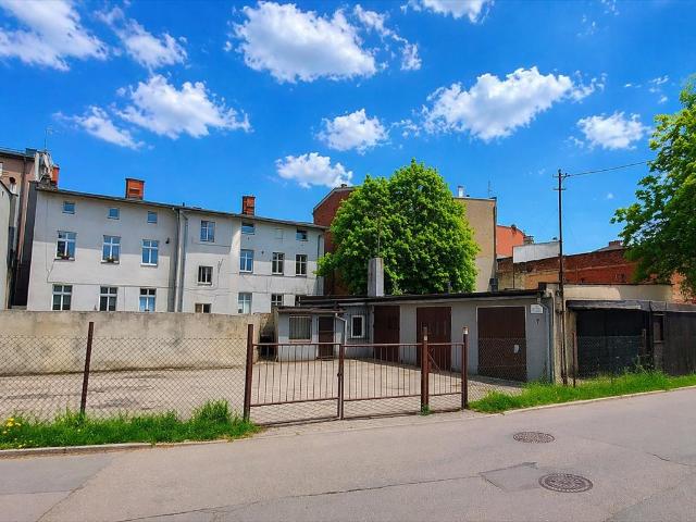 Przestronny lokal usługowy 144 m2 w centrum Piekar