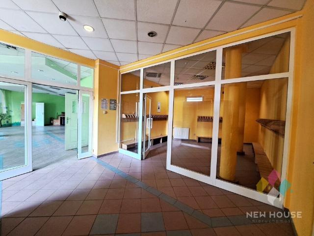 Przestronny lokal biurowo usługowy w centrum Olsztyna