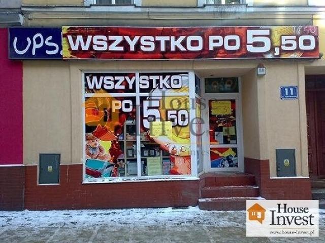 Przestronny lokal handlowo usługowy w centrum Strzegomia