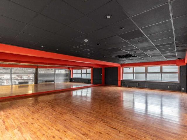 Przestronny lokal open space 1069 m² na LSM, elastyczna aranżacja