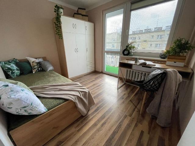 Przestronny pokój z balkonem, przy ul. Mazowieckiej/ UJ, AGH, PK 3