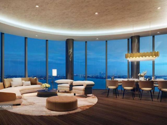 Ps100 D2, Condominium