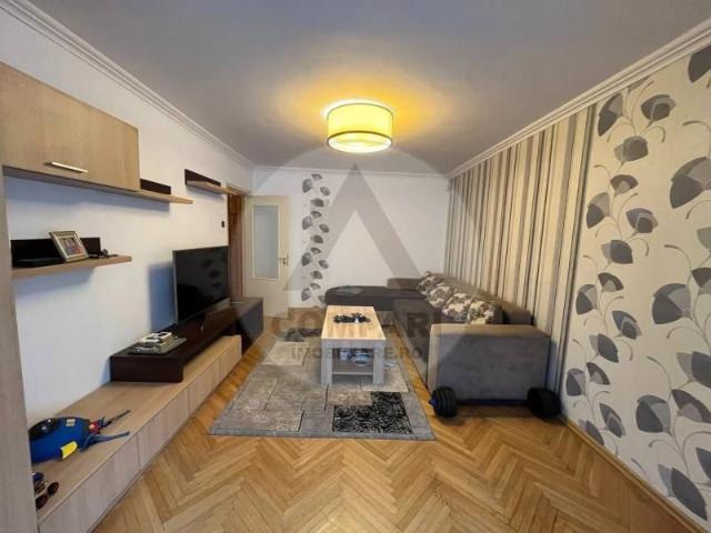 pt FAMILIE cu copil: 3 camere Parcare Mobilat Utilat Racadau/ Valea Cetatii, Brasov