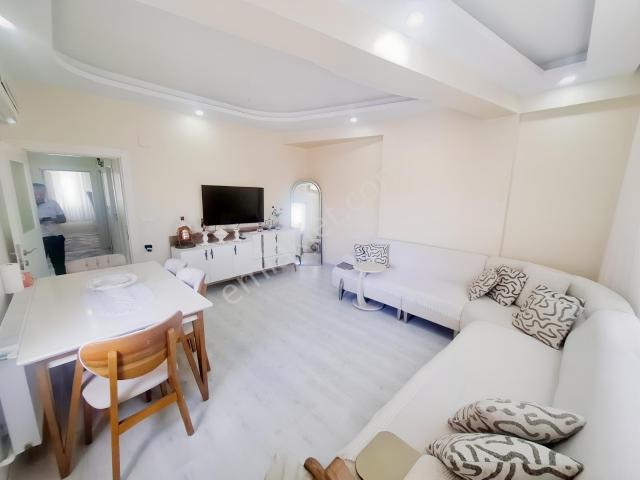 Ptt Evleri Satılık İskanlı 2+1 Kapalı Mutfak Cadde Uzeri Daire