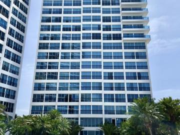 Punta Centinela, amplio departamento con vista al mar y 3 dormitorios Torre 2000