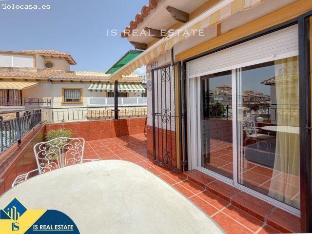 Punta Prima! Increíble ático dúplex con espectaculares vistas despejadas y al mar + Preciosa piscina